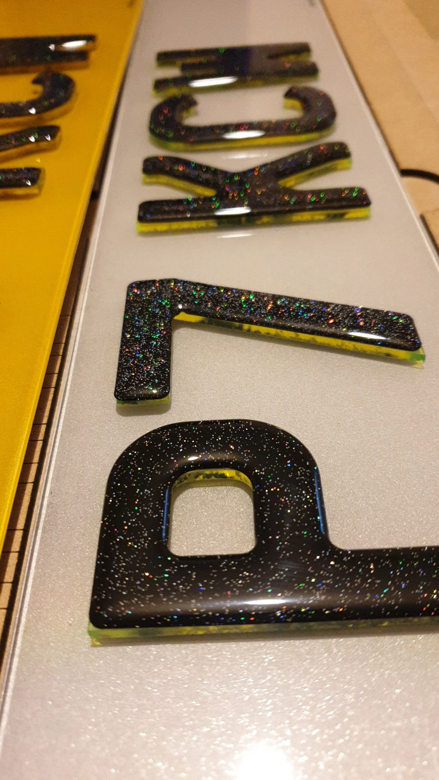 4D Neon Glitter Red/Green/Blue Number Plates - Image 3