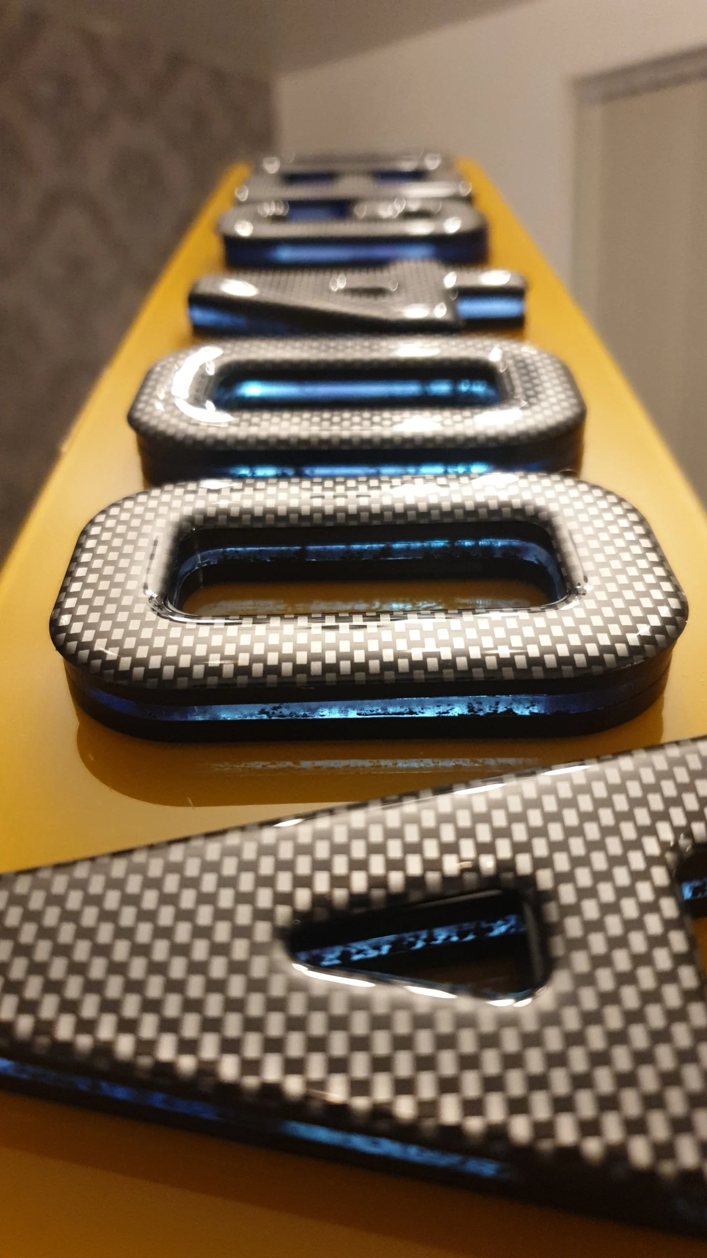 4D 5D 9MM Neon Blue Carbon Gel Number Plates - Image 3